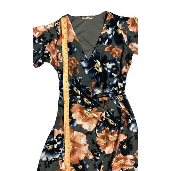 Peach Love High Low Floral Maxi Size Small Gray Pink Blue V-Neck Flutter Sleeves - Picture 10 of 13